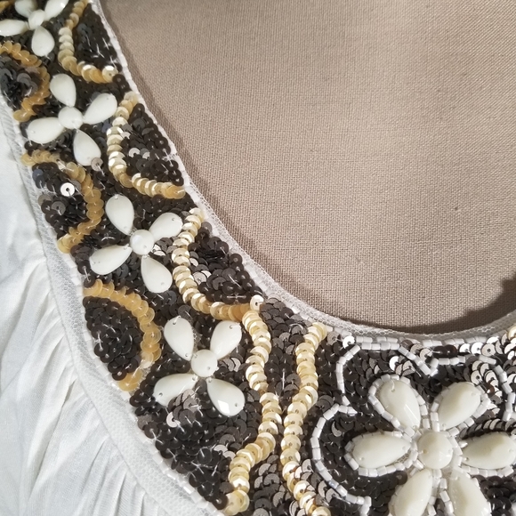 Lette beaded cold shoulder ivory top. Size S - Picture 6 of 13